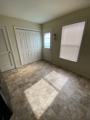 512 Patriot Park Ct Unit B, Clarksville, TN 37042