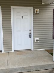 512 Patriot Park Ct Unit B, Clarksville, TN 37042