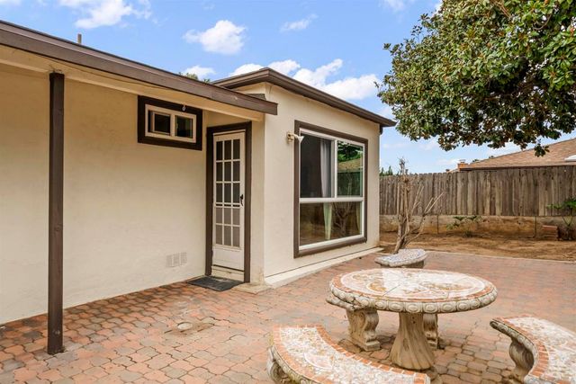 428 Village Dr, Chula Vista, CA 91911