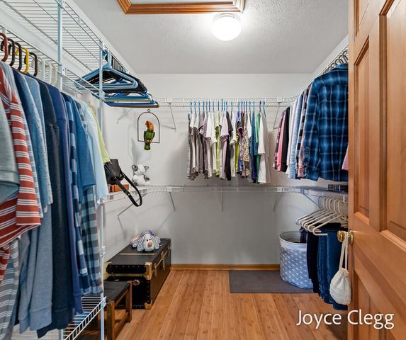 4596 Jack Pine Drive, Holland, MI 49423