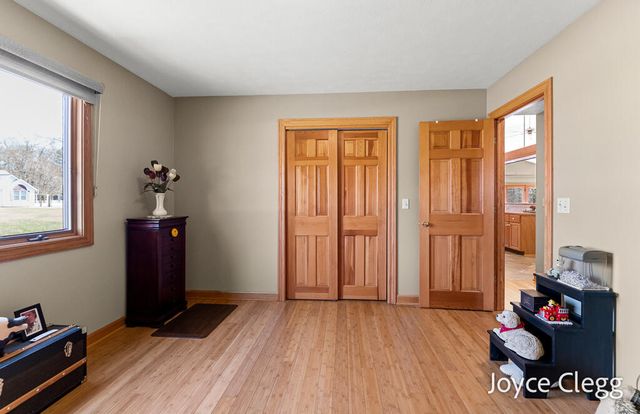 4596 Jack Pine Drive, Holland, MI 49423