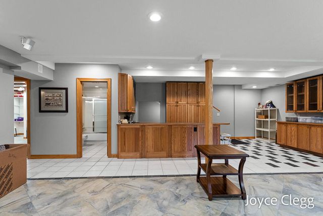 4596 Jack Pine Drive, Holland, MI 49423