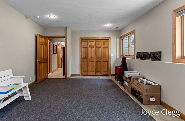 4596 Jack Pine Drive, Holland, MI 49423