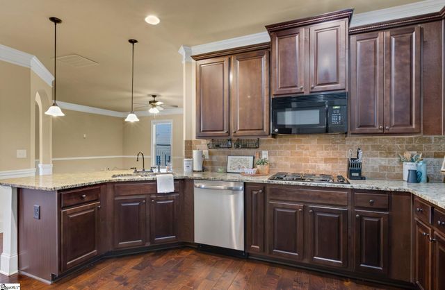 14 River Valley Lane, Greenville, SC 29605