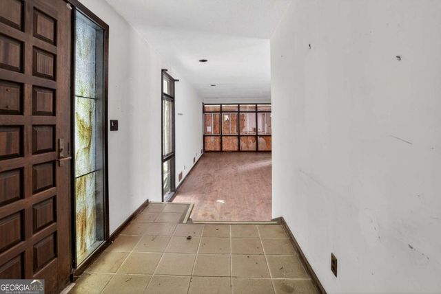 4015 Mcclatchey Circle NE, Atlanta, GA 30342