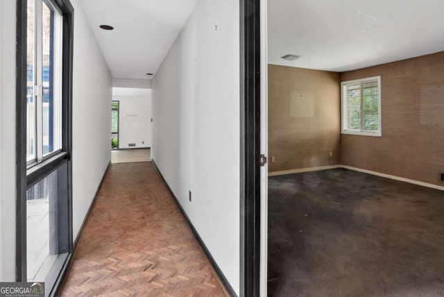 4015 Mcclatchey Circle NE, Atlanta, GA 30342