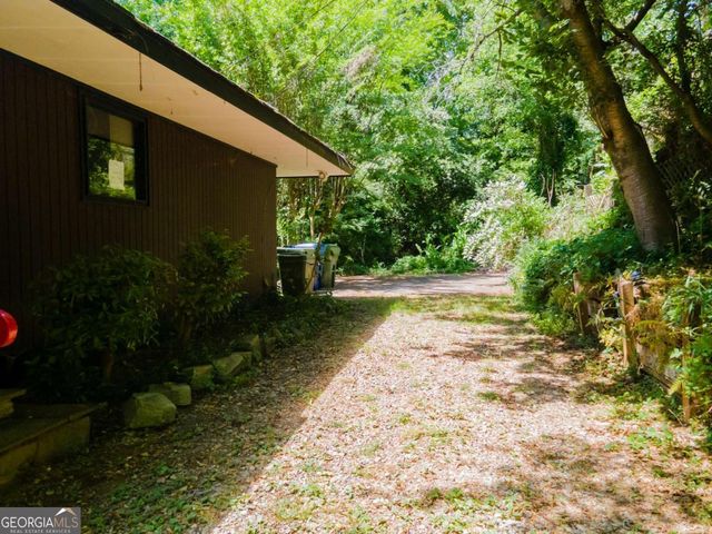 4015 Mcclatchey Circle NE, Atlanta, GA 30342