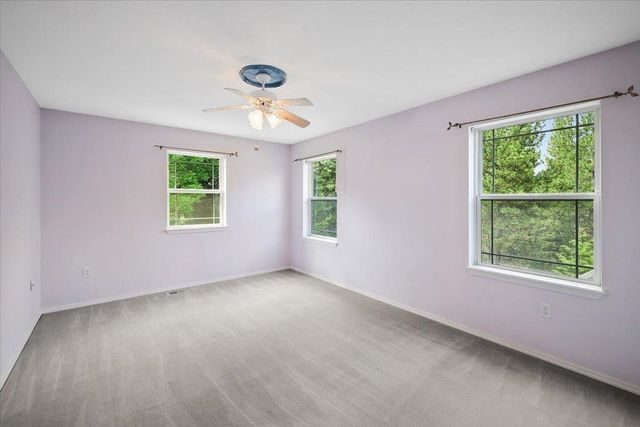8704 N MALVERN Rd, Newman Lake, WA 99025