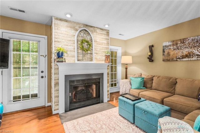 2221 Stonecutter Drive, Winston-salem, NC 27103