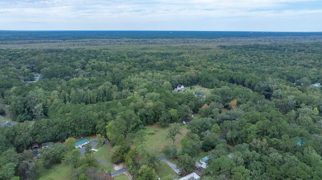 3 Poplar Circle B, Summerville, SC 29483