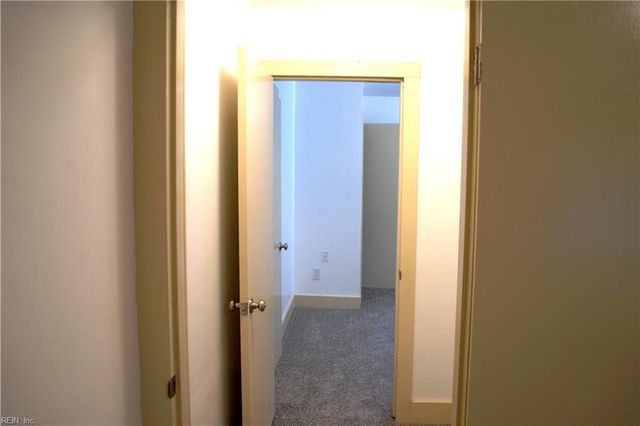 726 Hosier RD, Suffolk, VA 23434