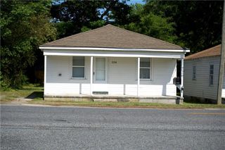 726 Hosier RD, Suffolk, VA 23434