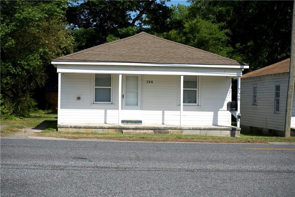 726 Hosier RD, Suffolk, VA 23434