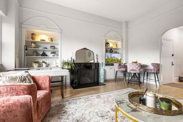 192 Beacon Street 2, Boston, MA 02116