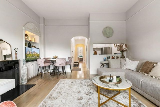 192 Beacon Street 2, Boston, MA 02116