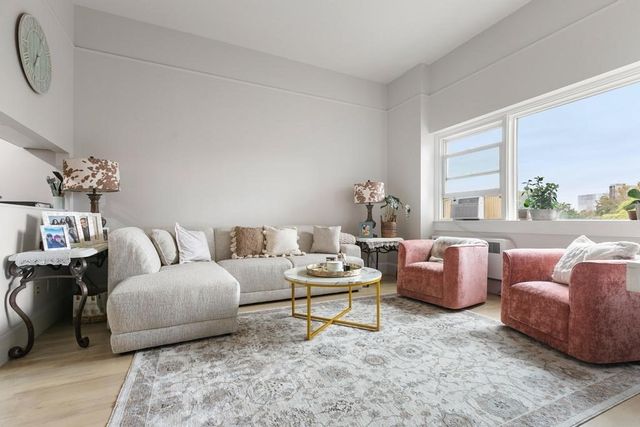 192 Beacon Street 2, Boston, MA 02116