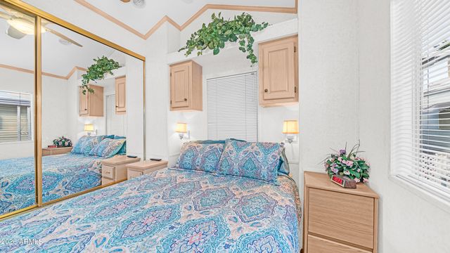 1017 Prospector Drive, Apache Junction, AZ 85119