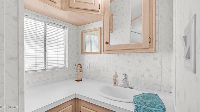 1017 Prospector Drive, Apache Junction, AZ 85119