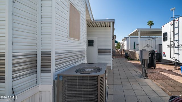 1017 Prospector Drive, Apache Junction, AZ 85119