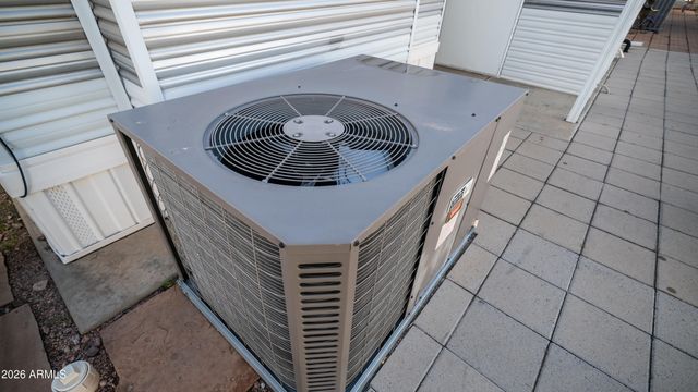 1017 Prospector Drive, Apache Junction, AZ 85119