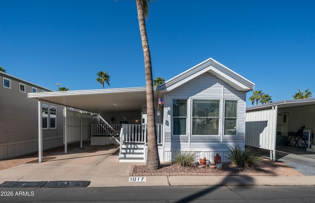 1017 Prospector Drive, Apache Junction, AZ 85119