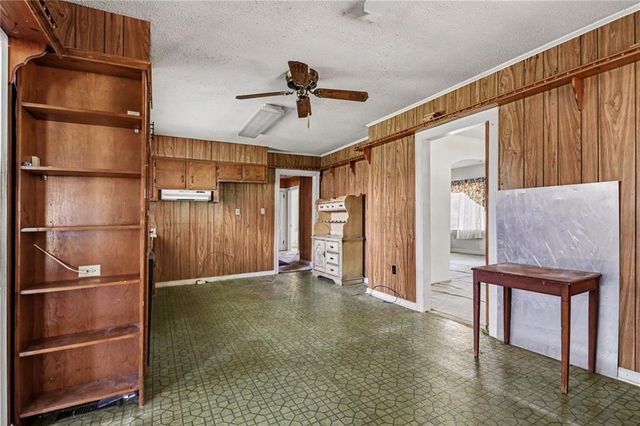422 Bartson Street, Lavonia, GA 30553