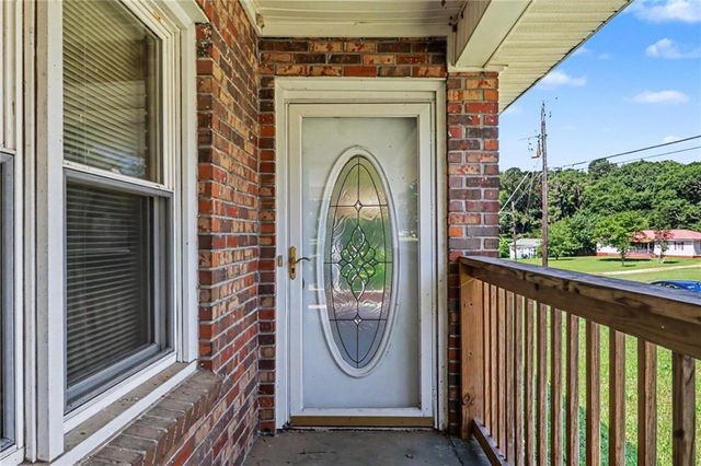 422 Bartson Street, Lavonia, GA 30553
