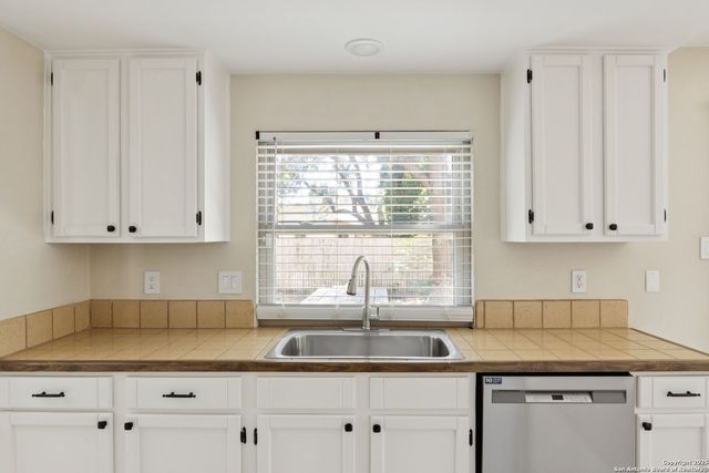 8406 Timber Crest, San Antonio, TX 78250