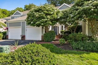 22 Woodcrest Dr, Morris Twp., NJ 07960