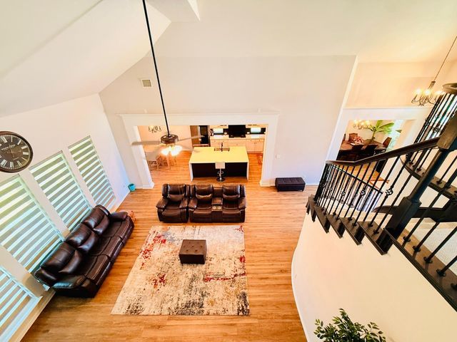214 Tradd Street, Glenn Heights, TX 75154