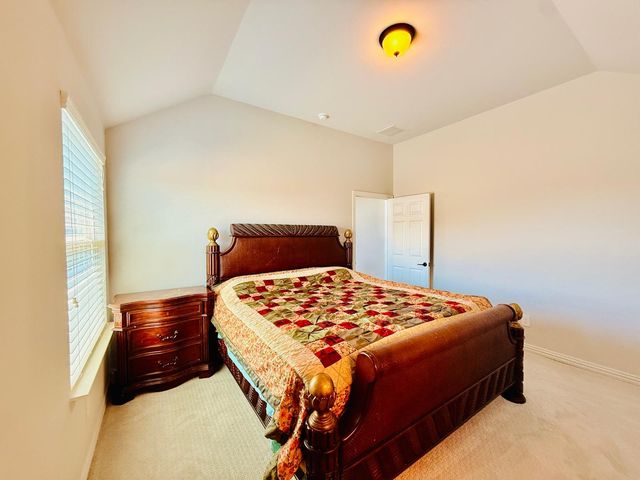 214 Tradd Street, Glenn Heights, TX 75154