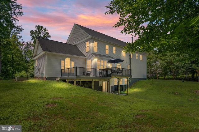 182 WOOD LANDING RD, Fredericksburg, VA 22405