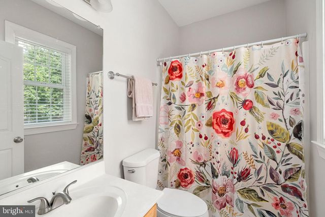 182 WOOD LANDING RD, Fredericksburg, VA 22405