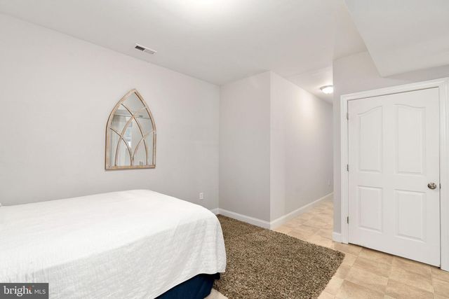 182 WOOD LANDING RD, Fredericksburg, VA 22405