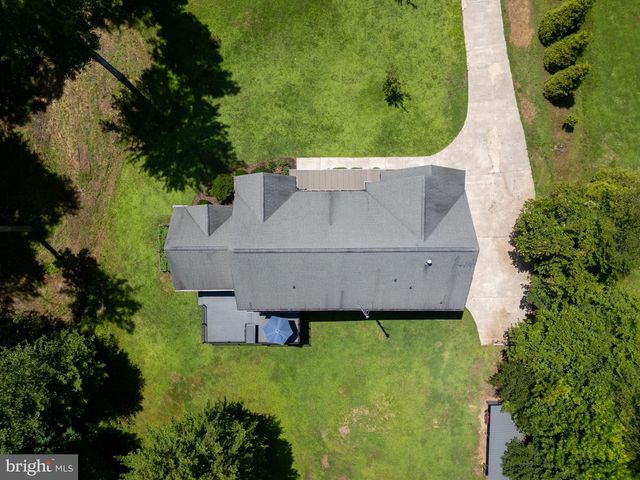 182 WOOD LANDING RD, Fredericksburg, VA 22405