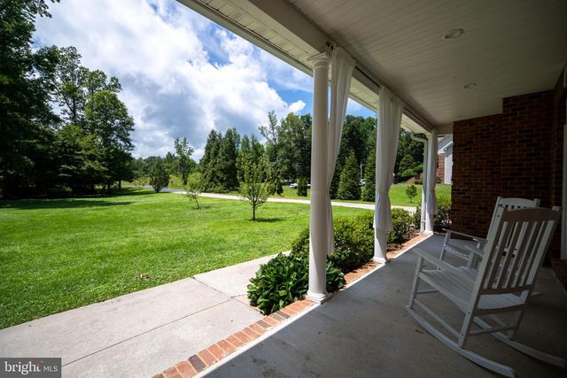 182 WOOD LANDING RD, Fredericksburg, VA 22405