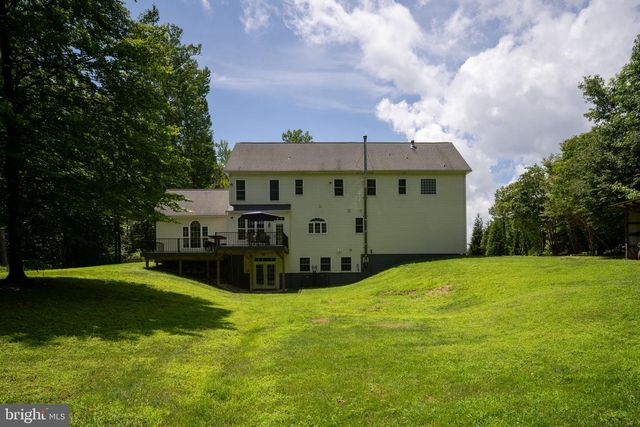 182 WOOD LANDING RD, Fredericksburg, VA 22405