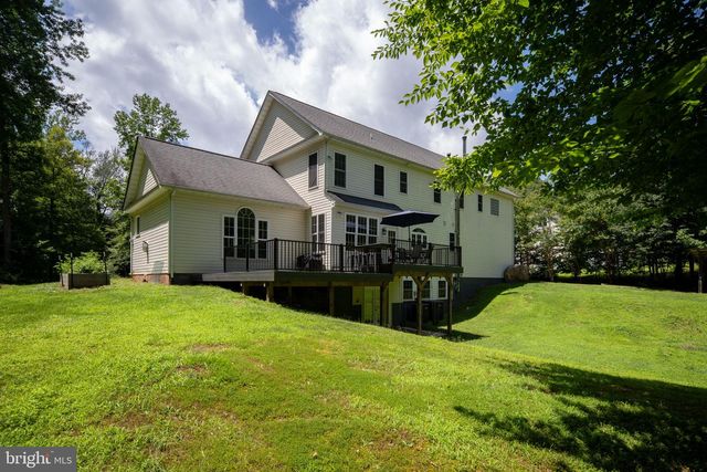 182 WOOD LANDING RD, Fredericksburg, VA 22405