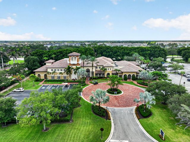 329 SE Fascino Circle, Port St. Lucie, Port St Lucie, FL 34984