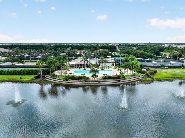 329 SE Fascino Circle, Port St. Lucie, Port St Lucie, FL 34984