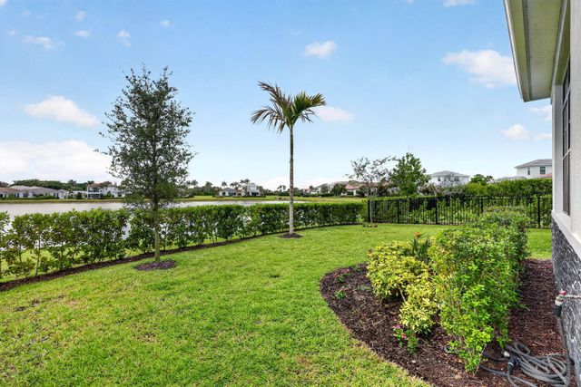 329 SE Fascino Circle, Port St. Lucie, Port St Lucie, FL 34984
