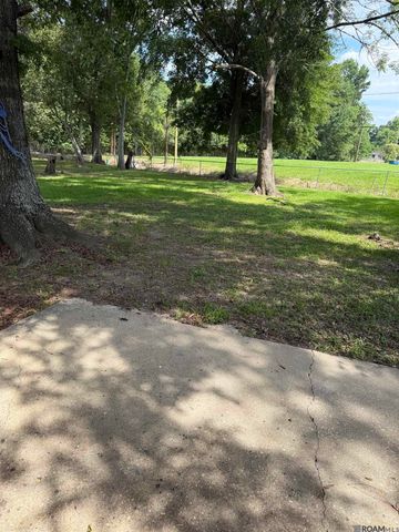 6192 Peyton Dr, Baton Rouge, LA 70811