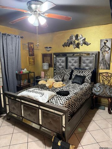 6192 Peyton Dr, Baton Rouge, LA 70811