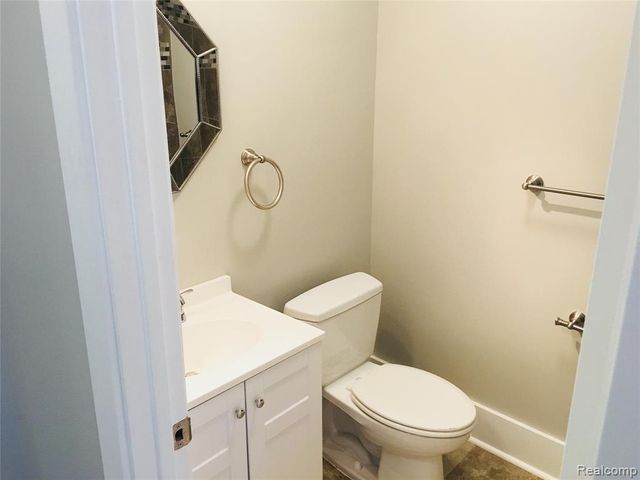 111 Kibbee Street, Mount Clemens, MI 48043