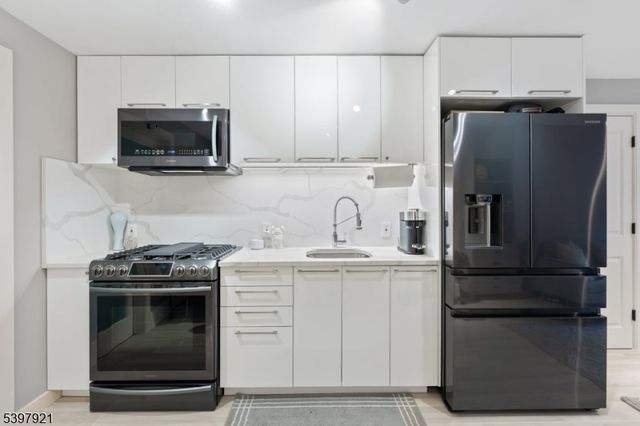 65 Van Reipen Ave, Jersey City, NJ 07306