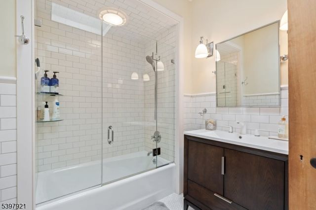 65 Van Reipen Ave, Jersey City, NJ 07306