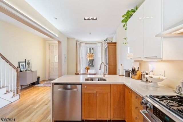 65 Van Reipen Ave, Jersey City, NJ 07306