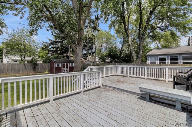 169 Ridgewood Drive, Amherst, NY 14226