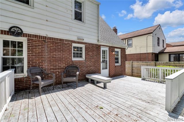 169 Ridgewood Drive, Amherst, NY 14226
