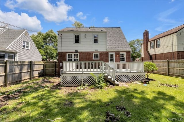 169 Ridgewood Drive, Amherst, NY 14226